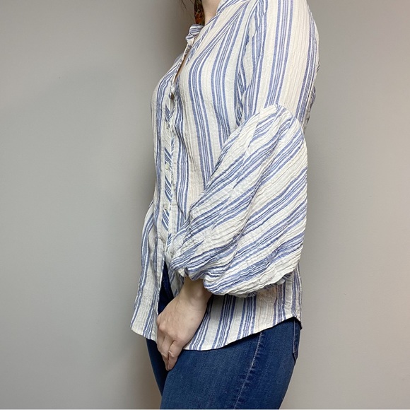 Etcetera White Blue/Metallic Striped Blouse - Picture 2 of 10